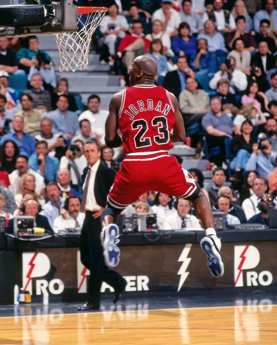 MICHAEL JORDAN π